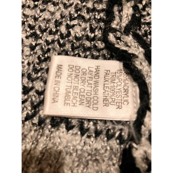 Alberto Makali Women’s M Black Gray Open Front Knit Vest Faux Leather Trim - Picture 5 of 8